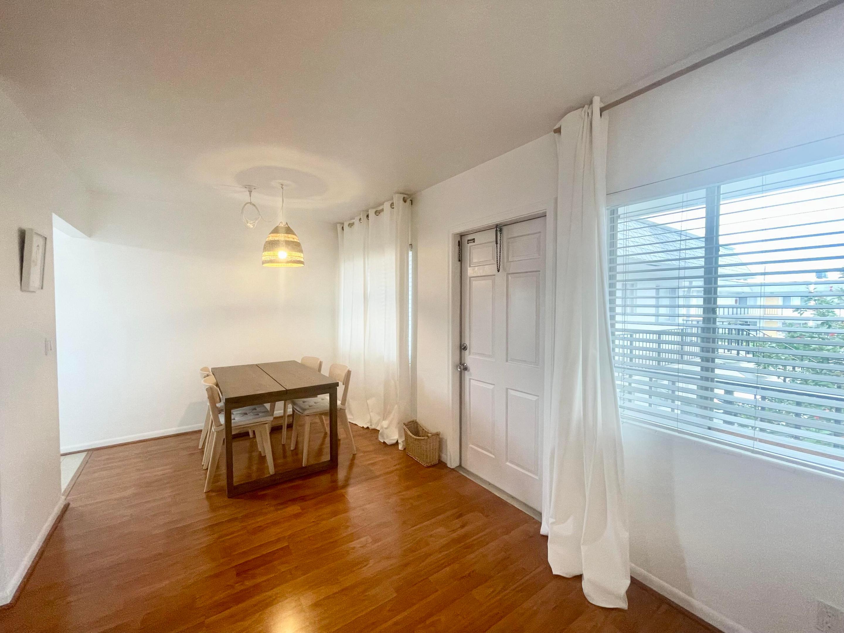 2920 Cynthia Lane 203