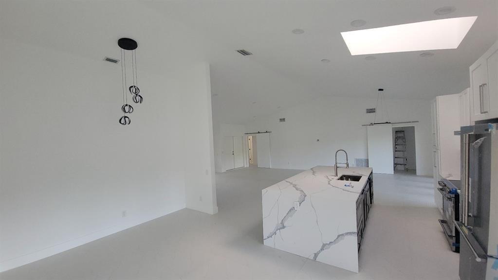 Jacaranda Prcl 274 132-8 - Residential Lease