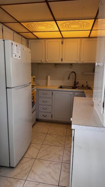 COLONY TERRACE APTS CO-OP - Residential Lease