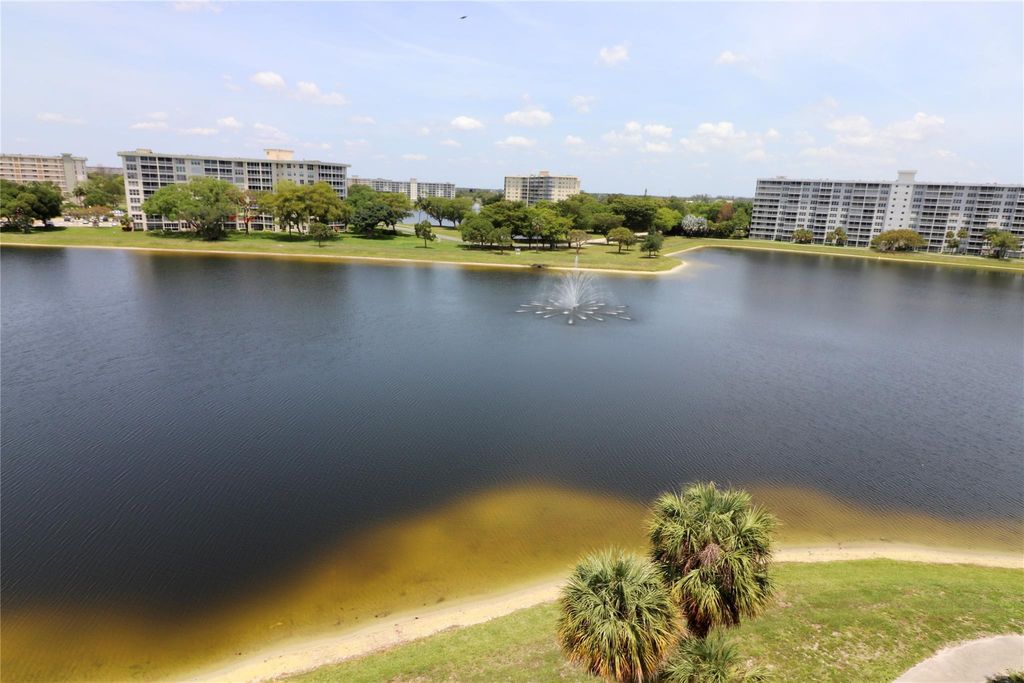 Photo of 2801 N Palm Aire Drive #505, Pompano Beach, FL 33069 (MLS # F10504093)
