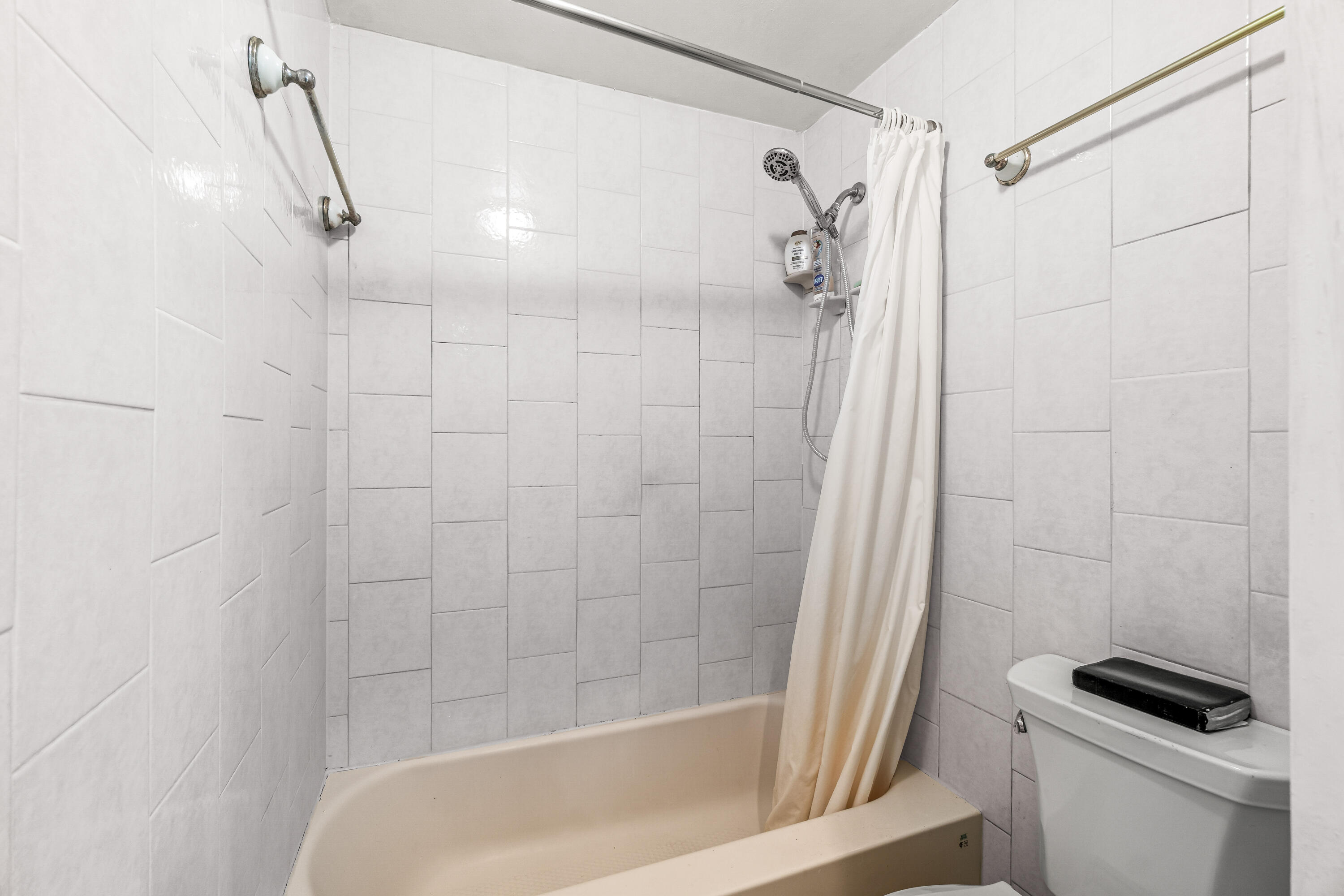 BOCA REEF CONDO - Residential