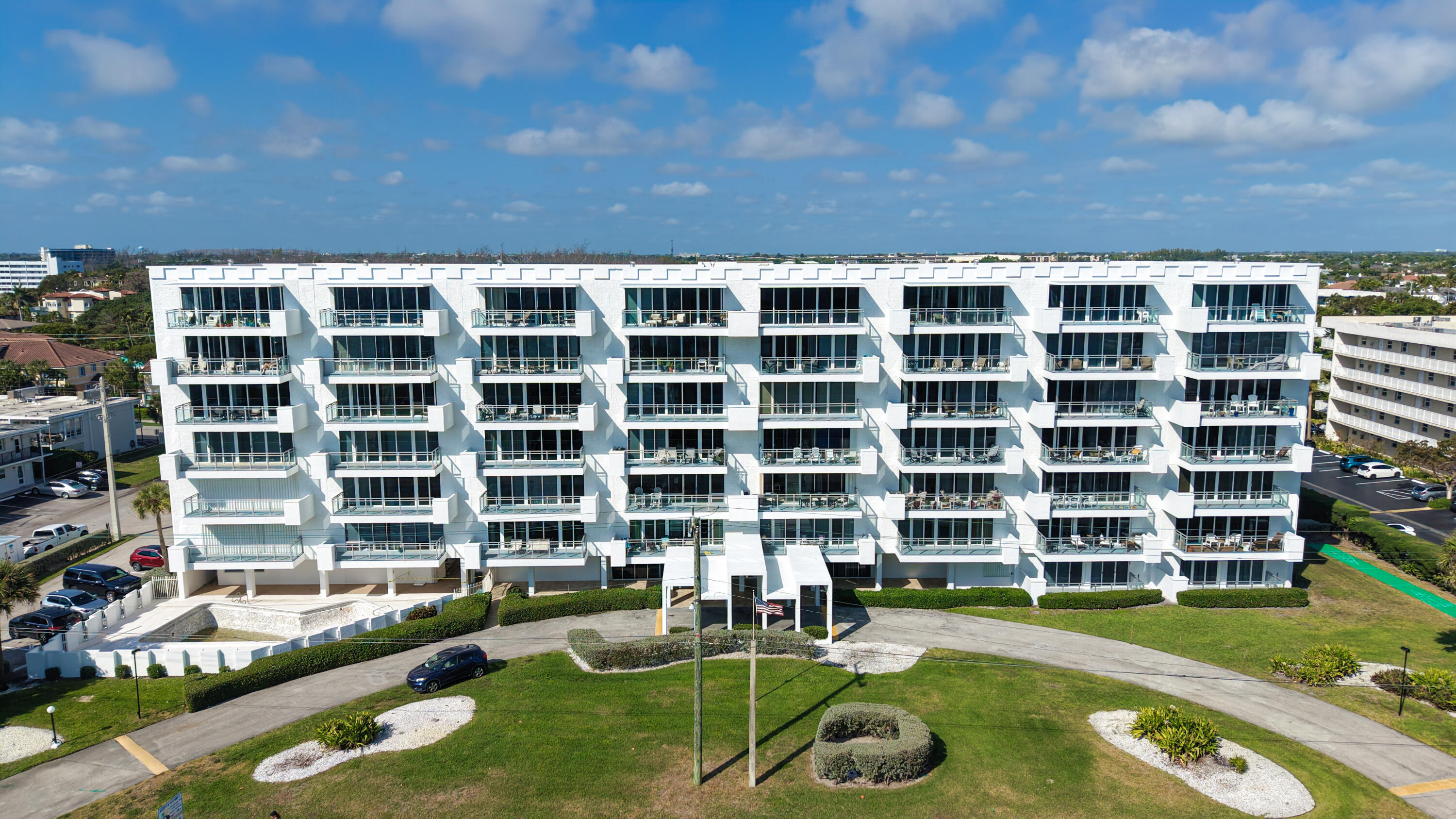 3051 S Ocean Boulevard 3050