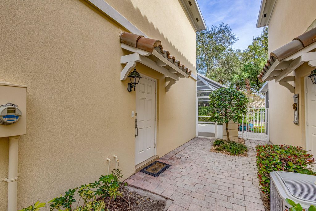 Photo of 444 Capistrano Drive, Palm Beach Gardens, FL 33410 (MLS # R10953705)