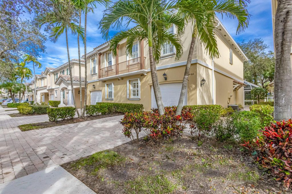Photo of 444 Capistrano Drive, Palm Beach Gardens, FL 33410 (MLS # R10953705)