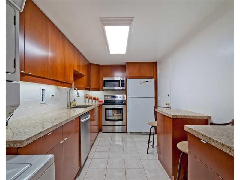 GALT TOWERS - Residential