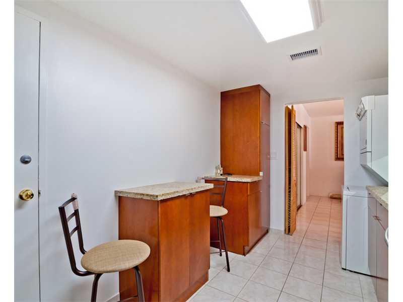 GALT TOWERS - Residential