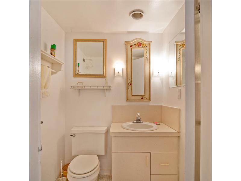 GALT TOWERS - Residential