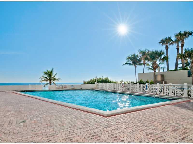 GALT TOWERS - Residential