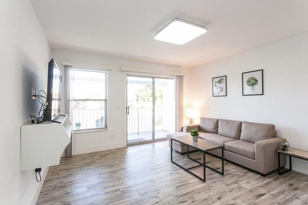 Photo of 275 Cypress Point Drive, Palm Beach Gardens, FL 33418 (MLS # R10970845)