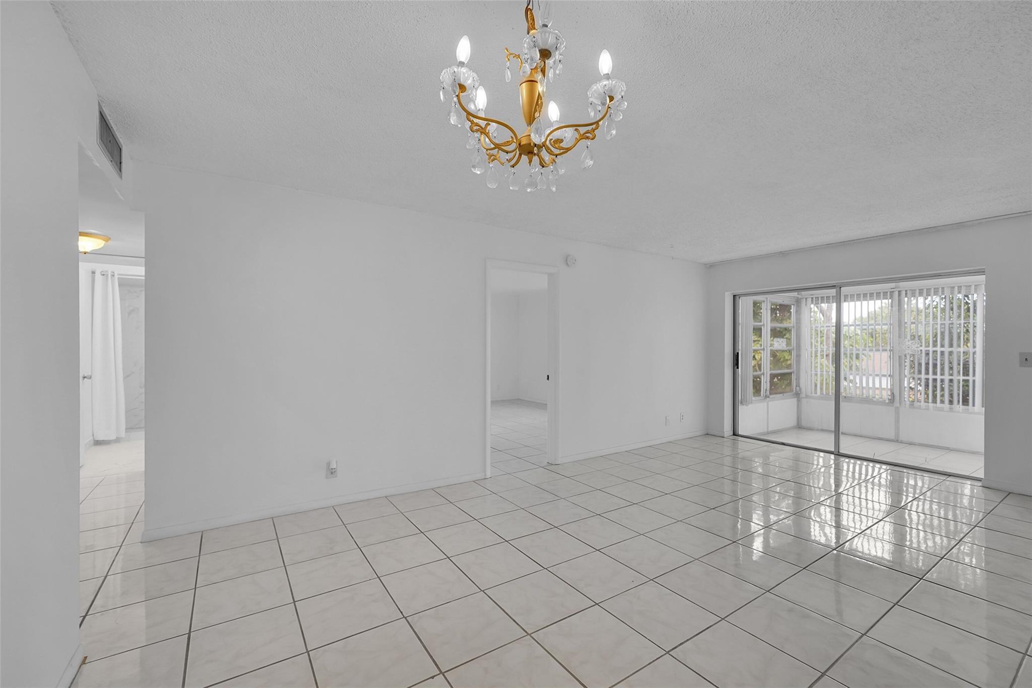 Lauderdale Oaks - Residential Lease