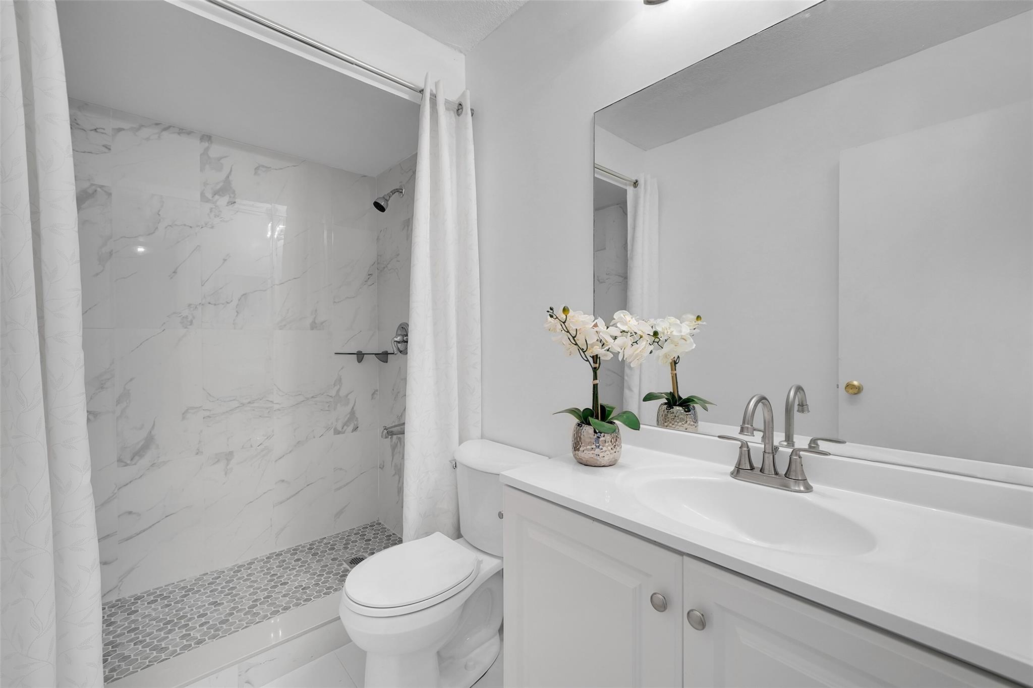 Lauderdale Oaks - Residential Lease