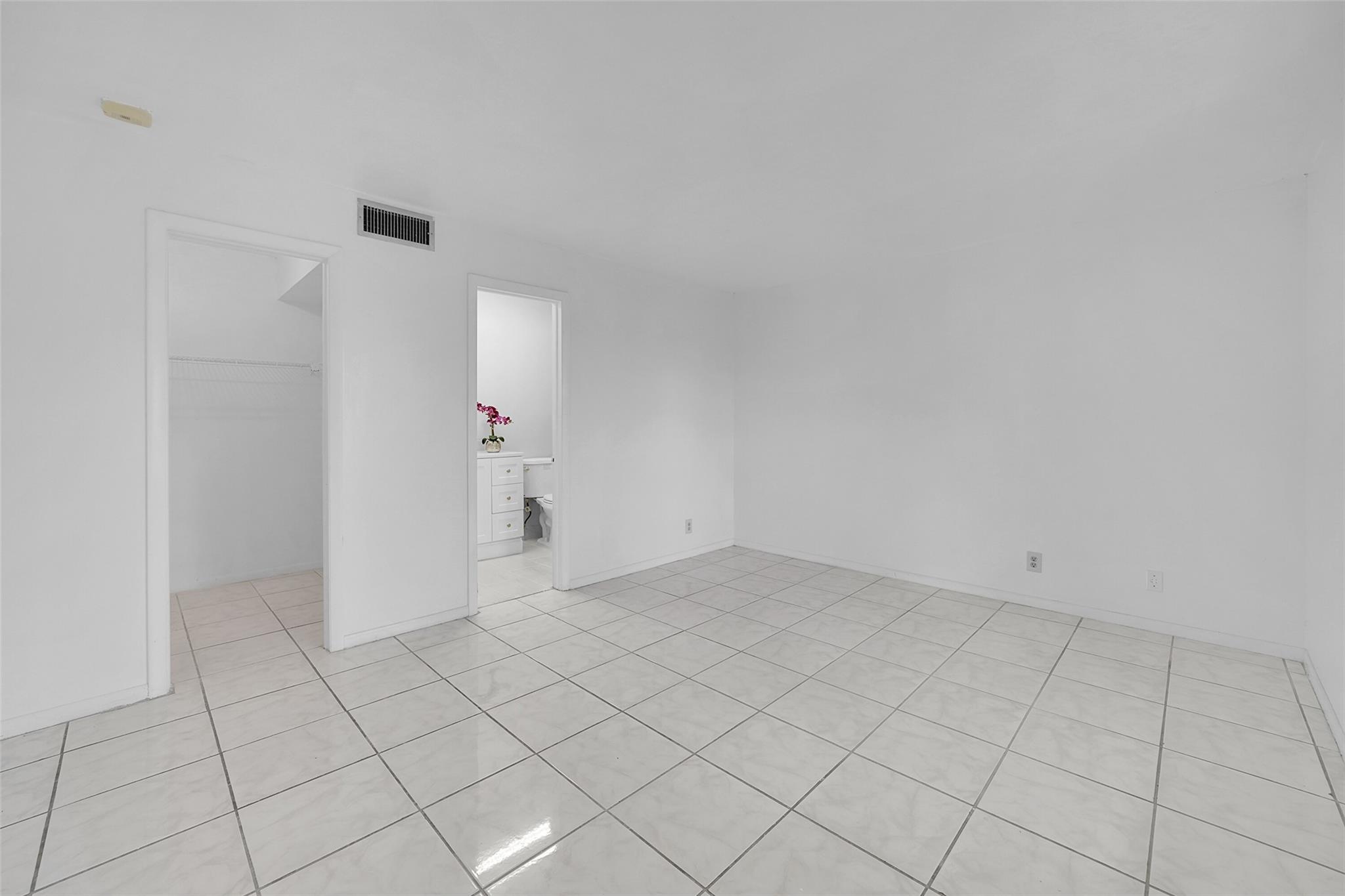 Lauderdale Oaks - Residential Lease