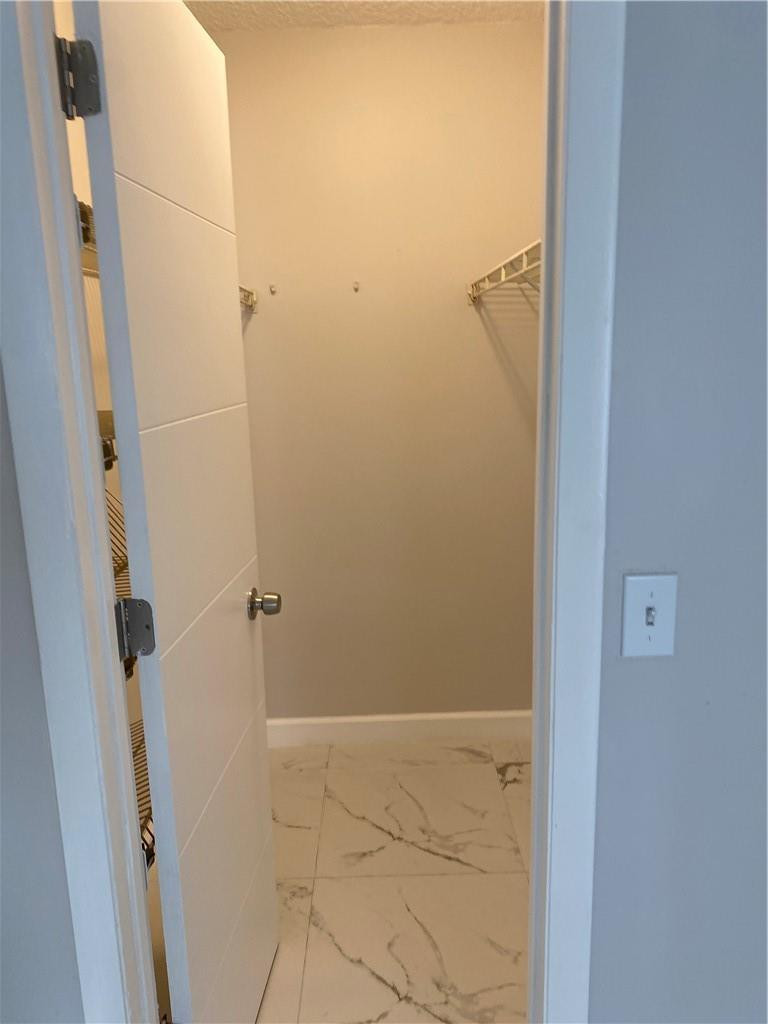 ARRO CONDO - Residential Lease