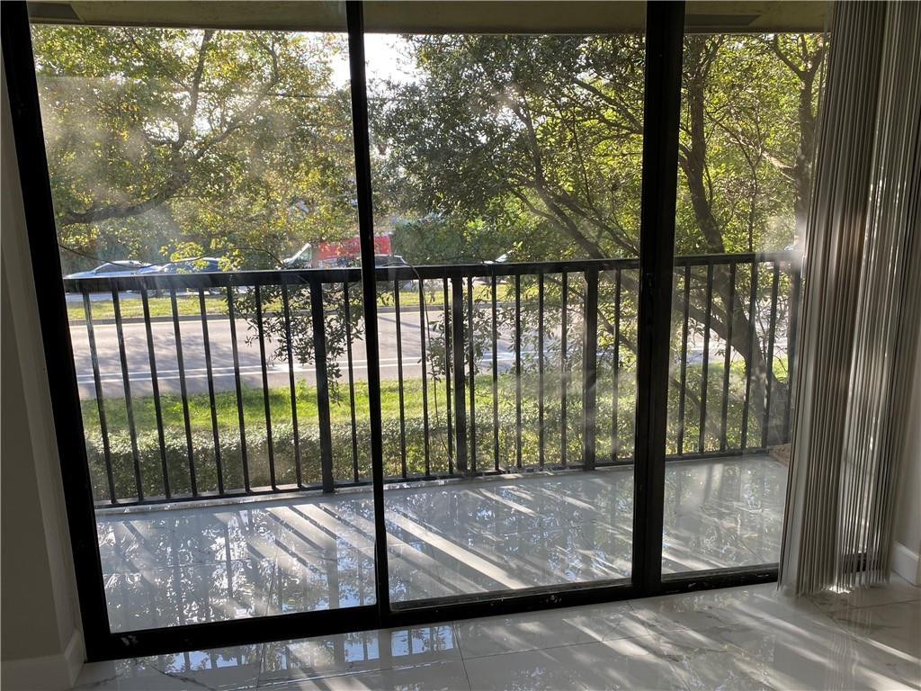 ARRO CONDO - Residential Lease