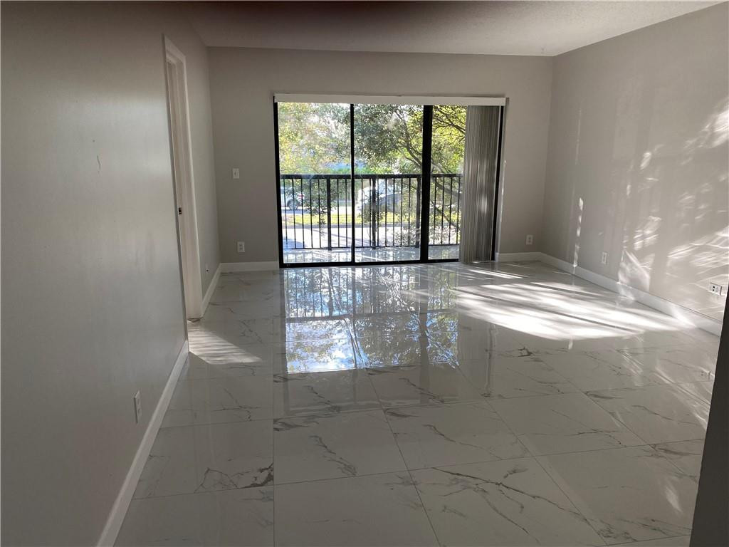 ARRO CONDO - Residential Lease