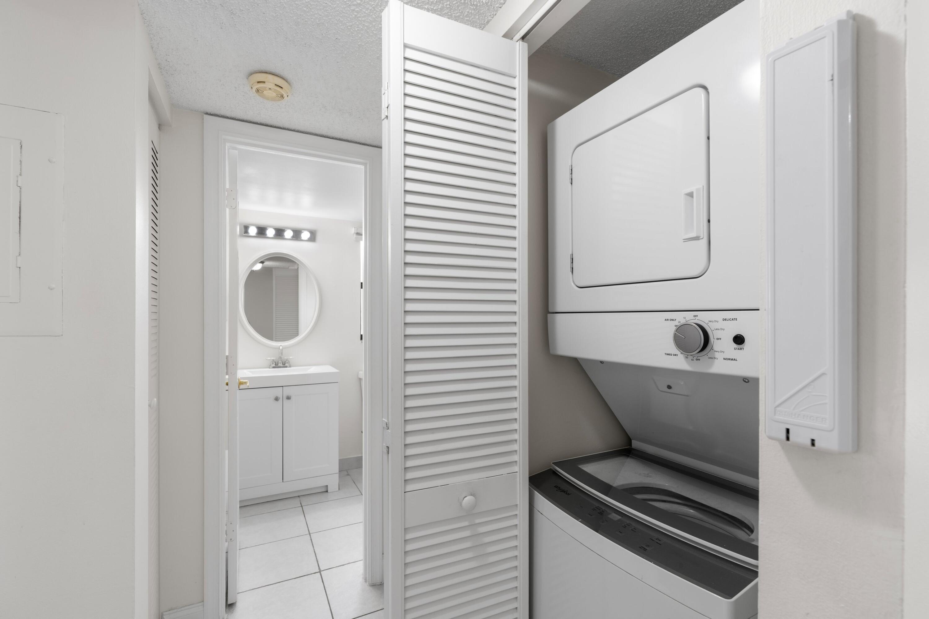 PARK AT WINDWOOD CONDO - Residential