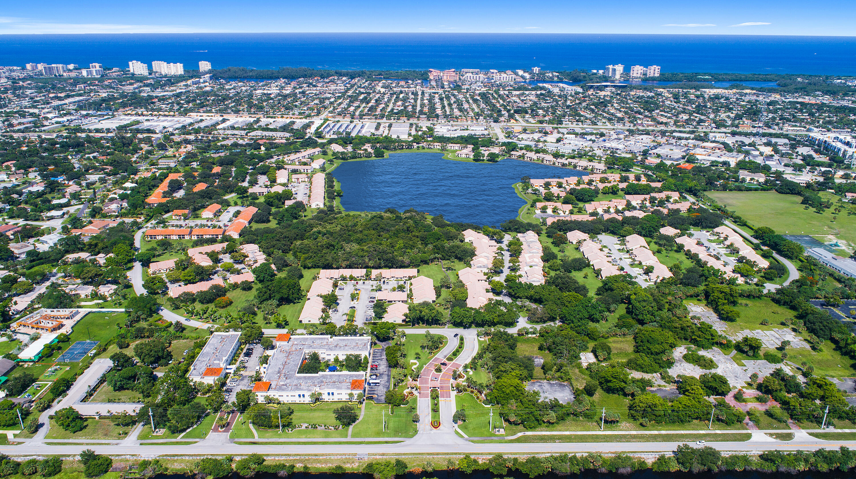 PARK AT WINDWOOD CONDO - Residential