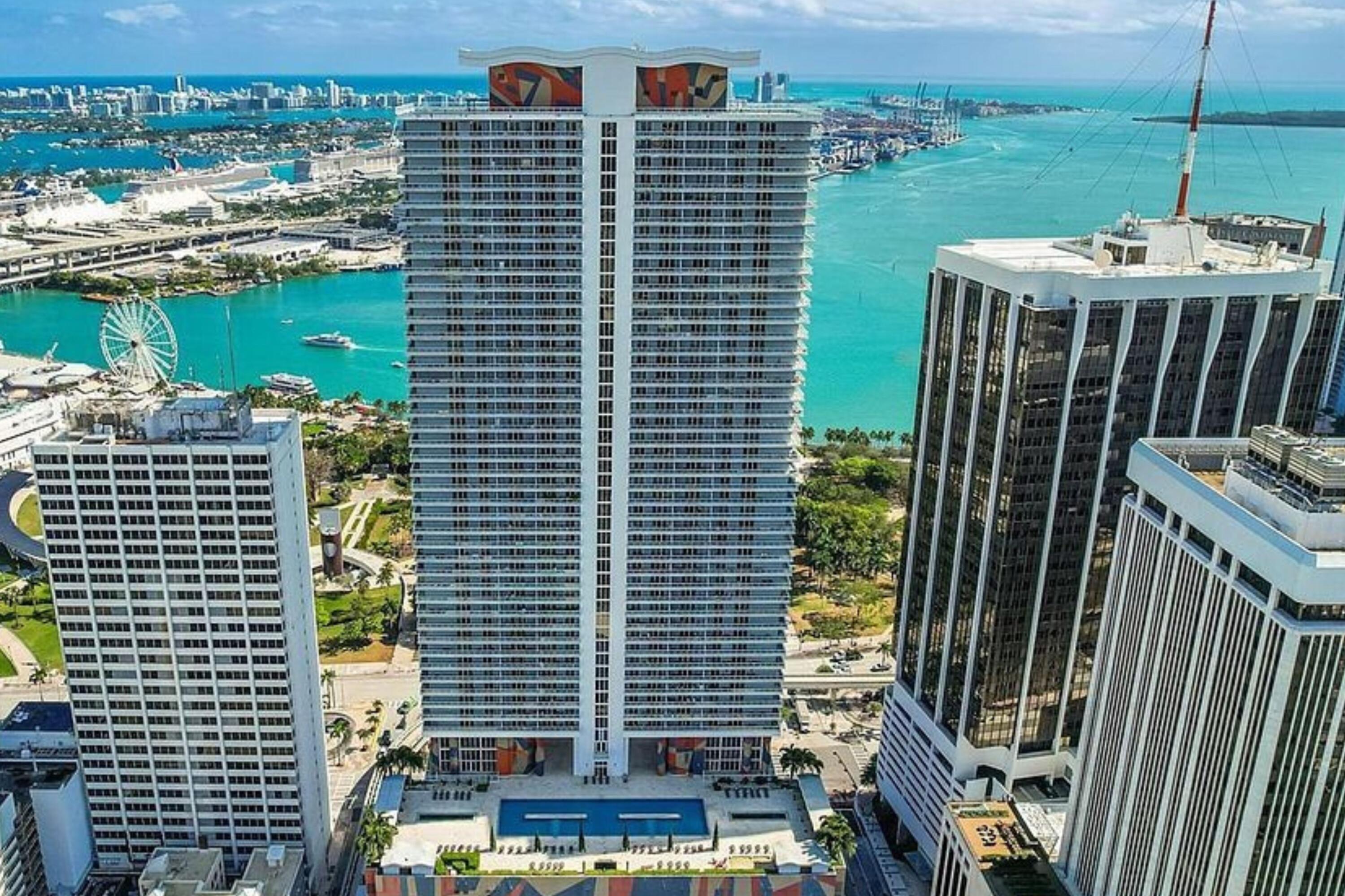 50 Biscayne Boulevard 4503