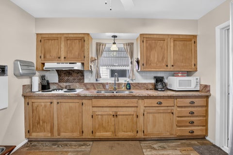 Tiny photo for 220 NW 48th Street, Oakland Park, FL 33309 (MLS # B26046958)