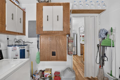 Tiny photo for 220 NW 48th Street, Oakland Park, FL 33309 (MLS # B26046958)