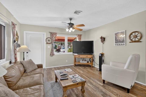 Tiny photo for 220 NW 48th Street, Oakland Park, FL 33309 (MLS # B26046958)