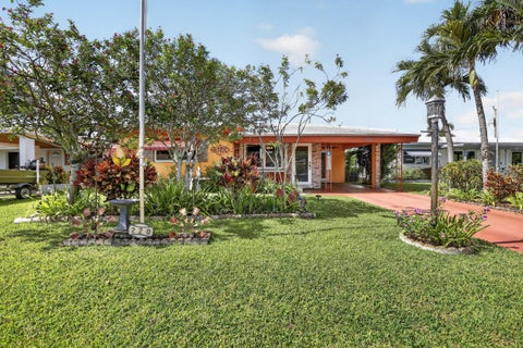 Tiny photo for 220 NW 48th Street, Oakland Park, FL 33309 (MLS # B26046958)