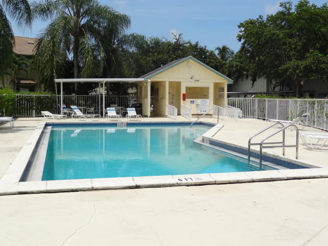 RIVERWALK - Residential