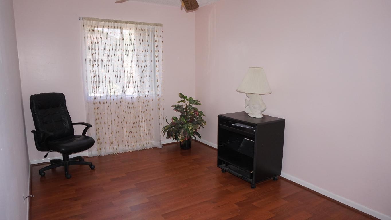 RIVERWALK - Residential