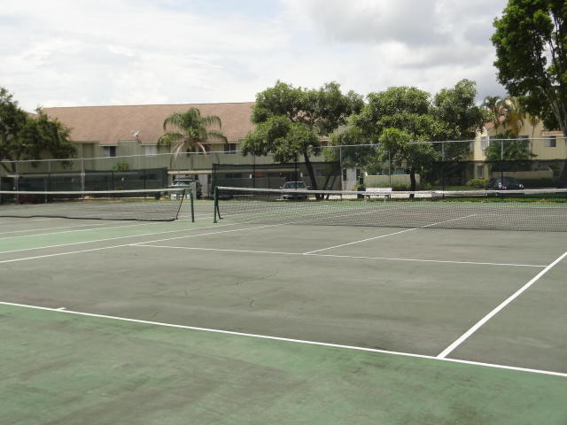 RIVERWALK - Residential