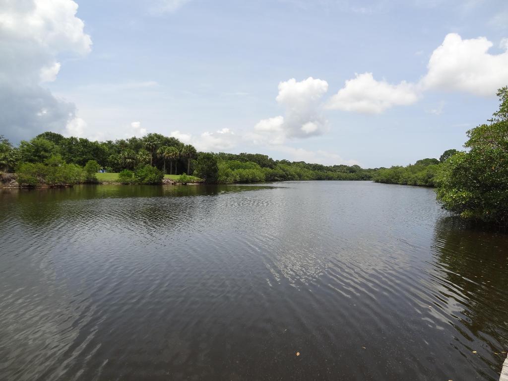 RIVERWALK - Residential