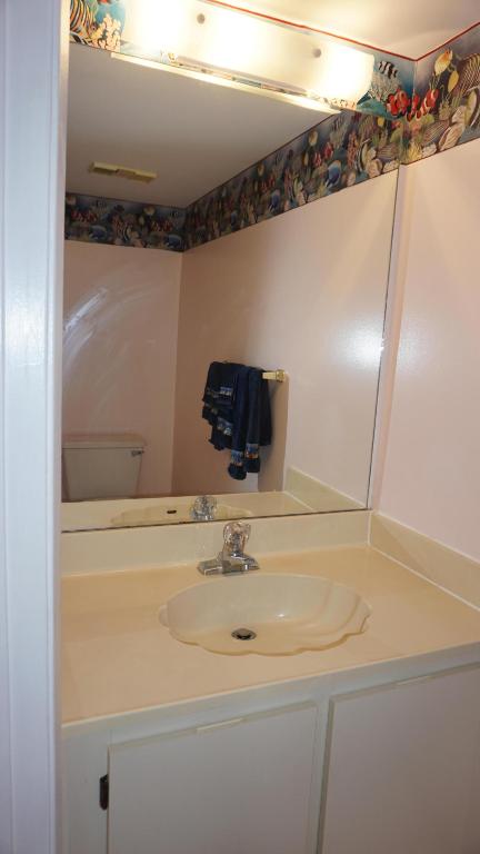 RIVERWALK - Residential