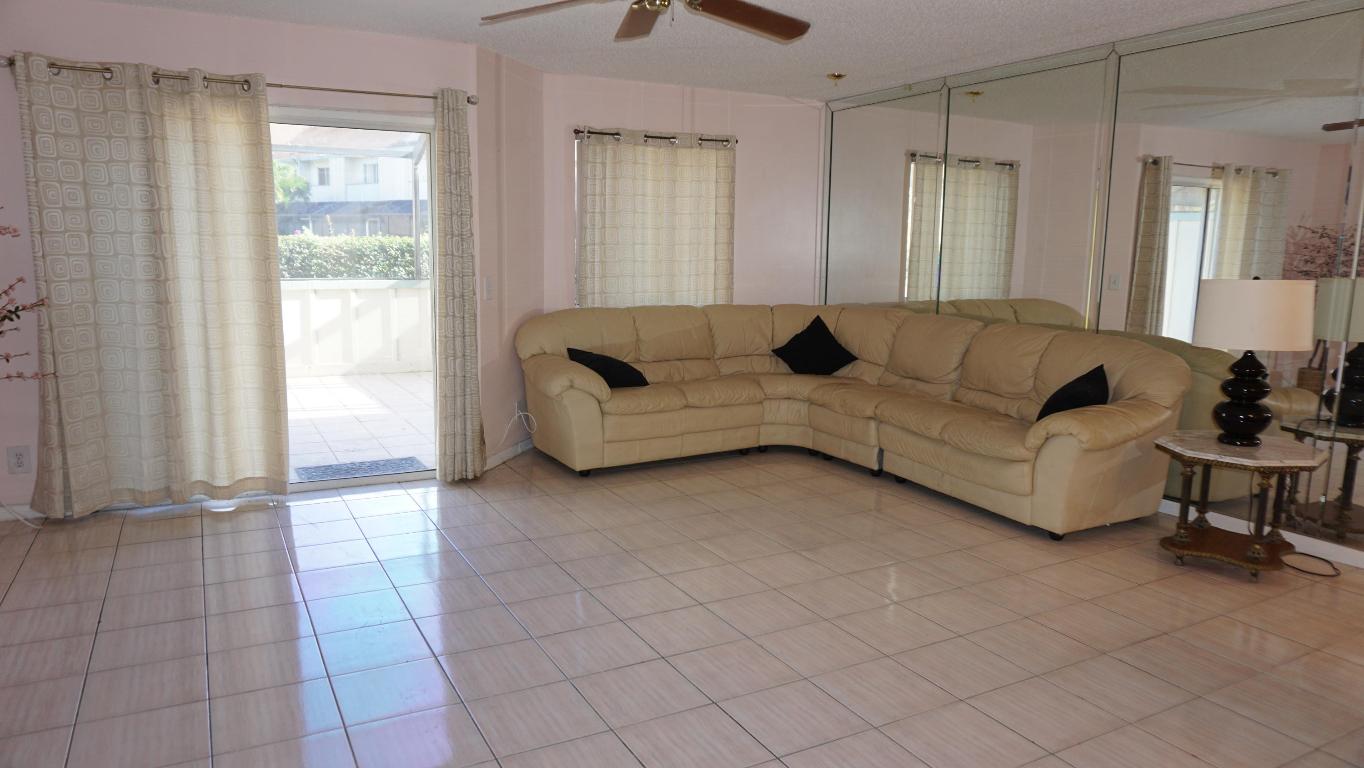 RIVERWALK - Residential