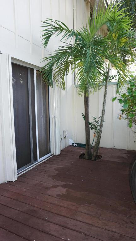 RIVERWALK - Residential