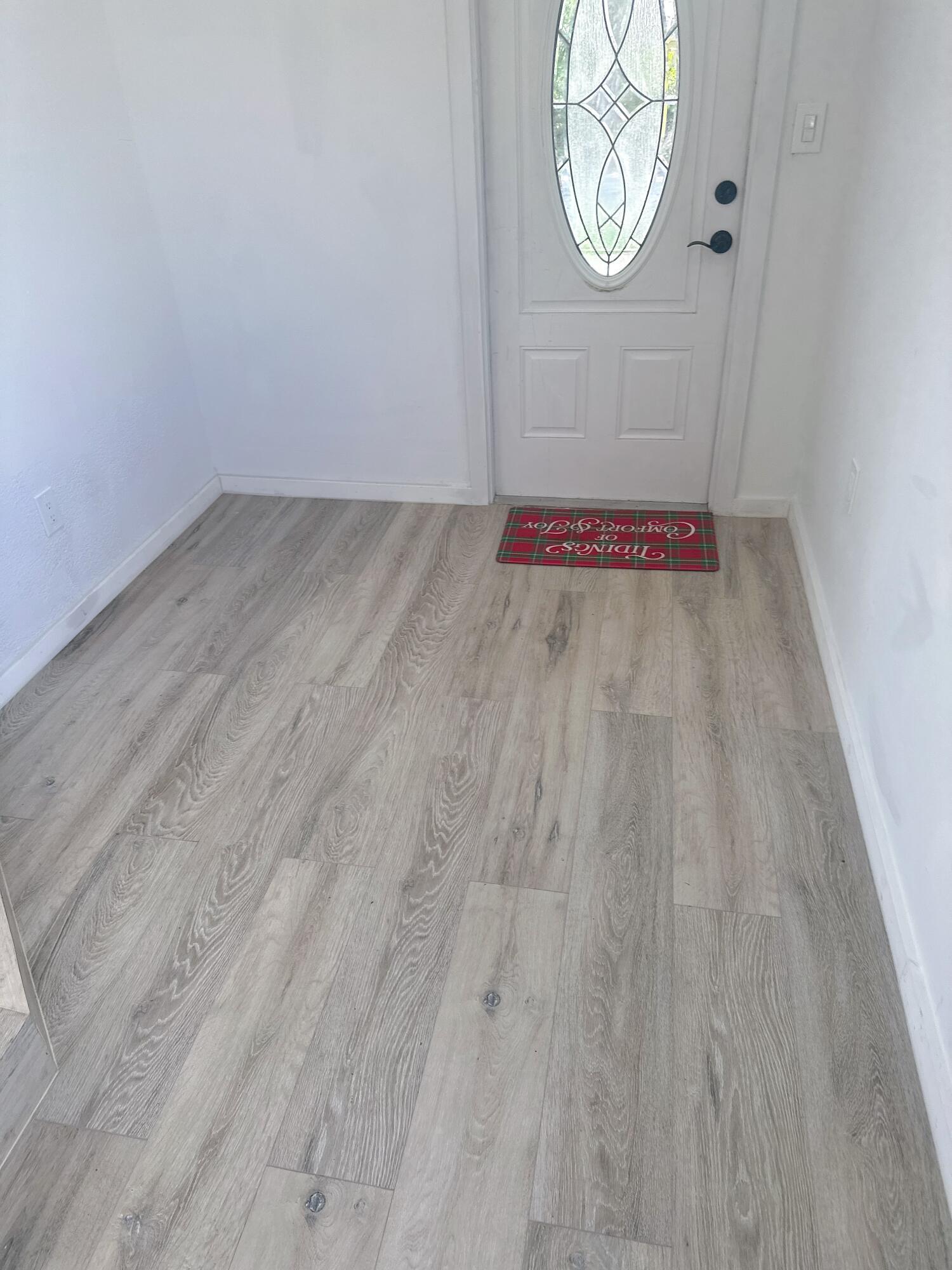 MODEL LAND CO - Residential Lease