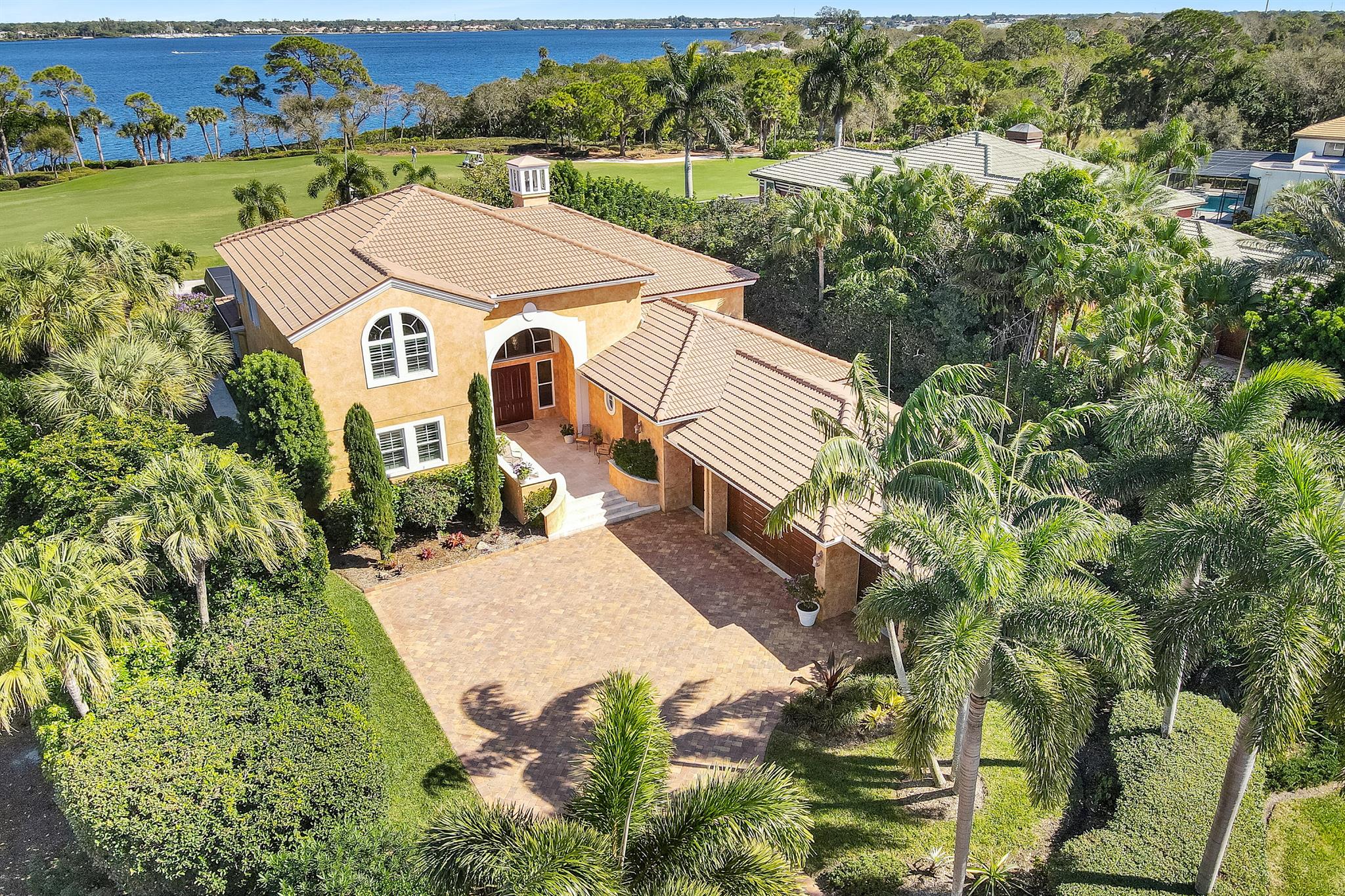 Harbour Ridge Yacht & Cou - Residential