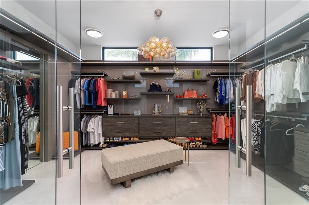 HARBOR BEACH - Residential