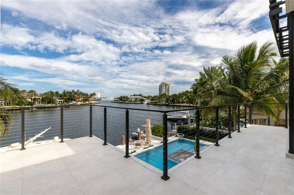 HARBOR BEACH - Residential