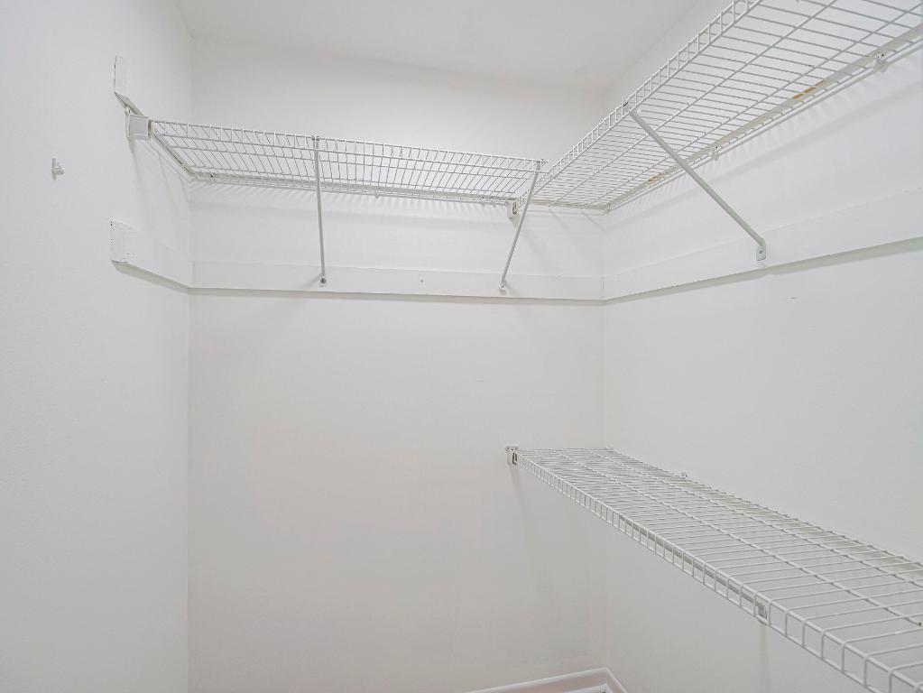 SEBASTIAN HIGHLANDS UNIT 10 - Residential