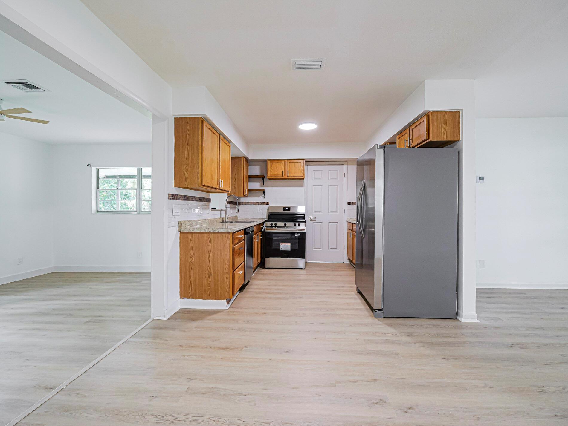 SEBASTIAN HIGHLANDS UNIT - Residential