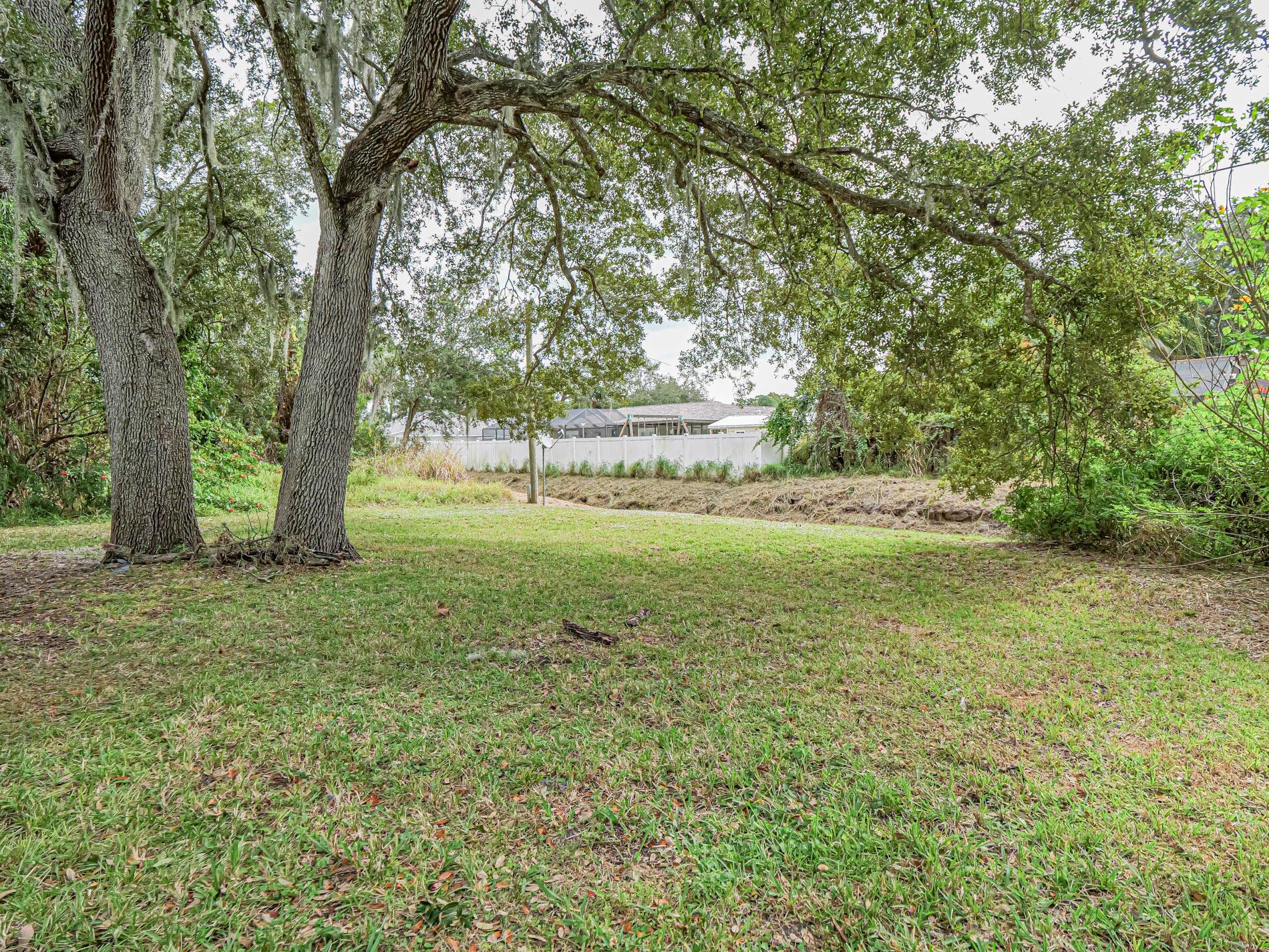 SEBASTIAN HIGHLANDS UNIT - Residential