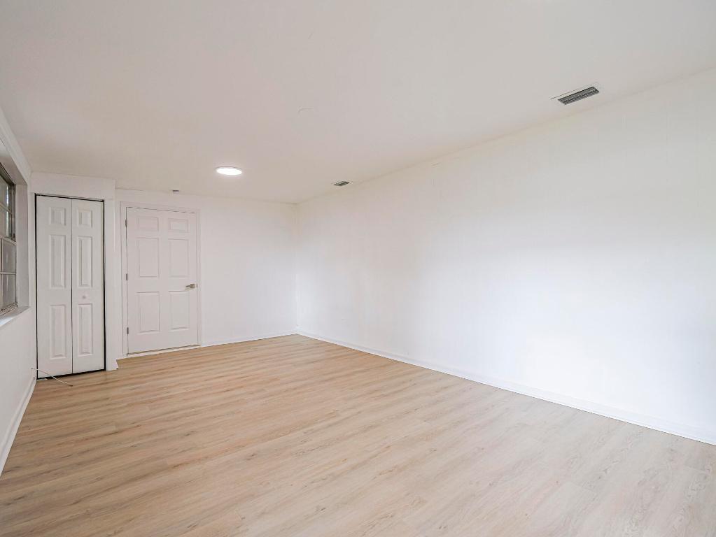 SEBASTIAN HIGHLANDS UNIT 10 - Residential