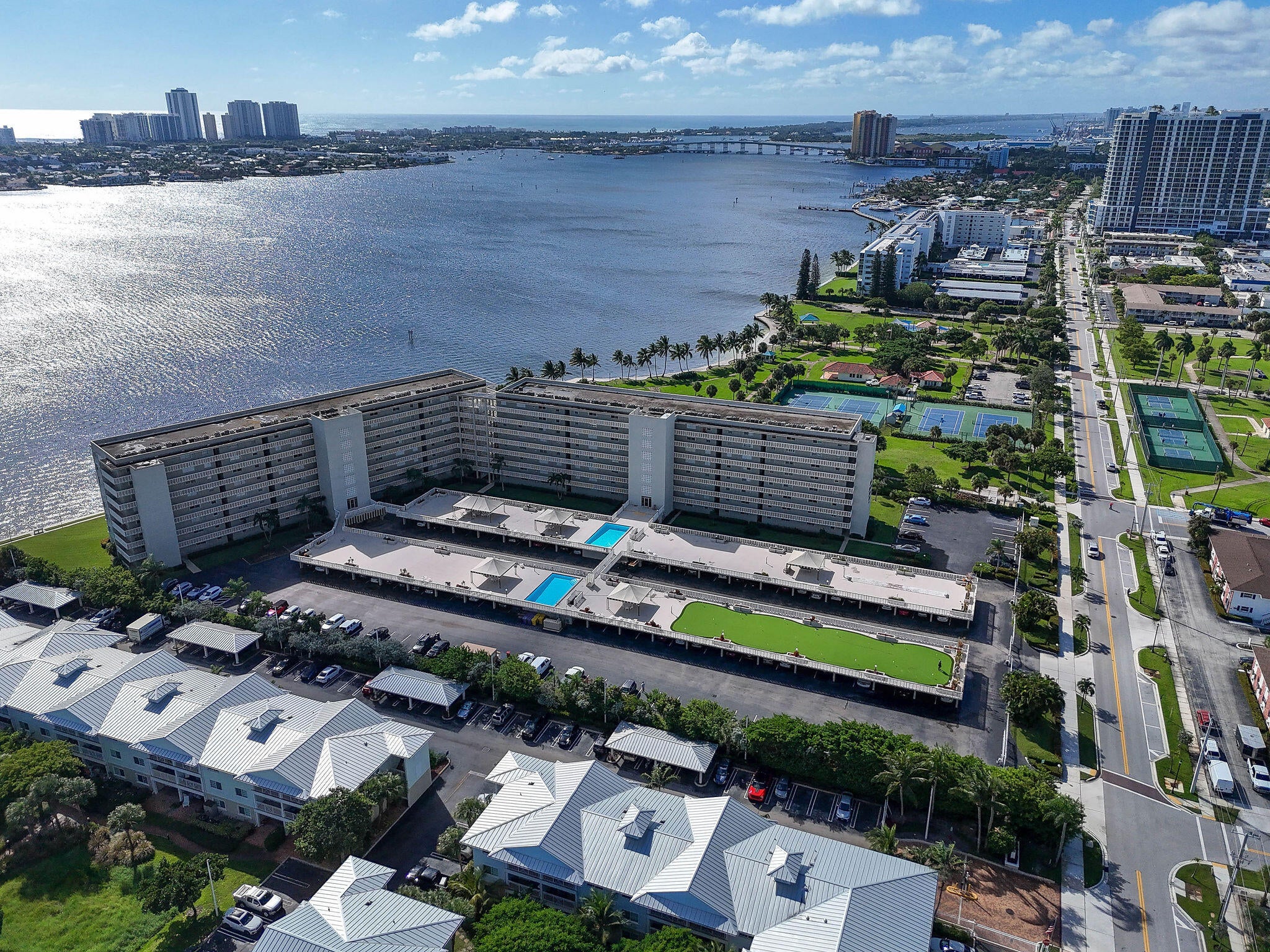 801 Lake Shore Drive 109