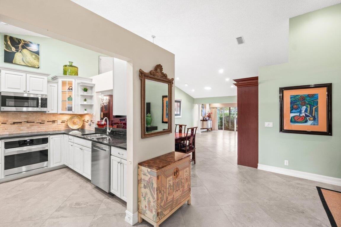 7790 Coral Lake Drive