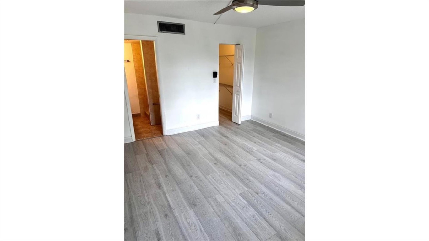 BERMUDA CLUB - Residential