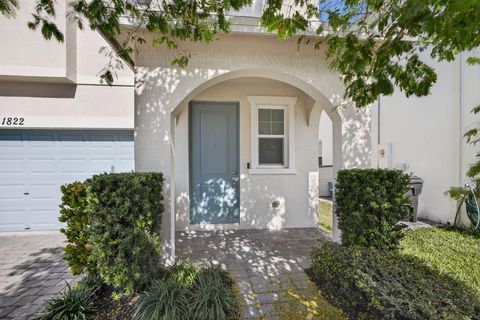 Tiny photo for 1822 Lake Cove Drive, Lake Worth, FL 33460 (MLS # R11153399)