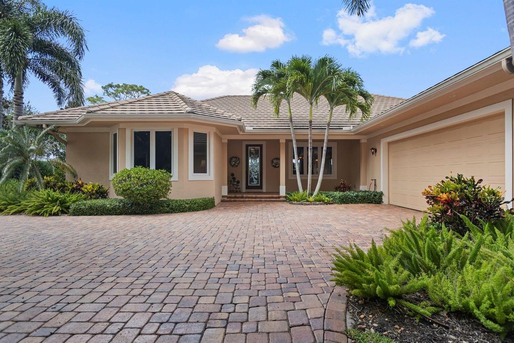 Photo of 5665 SE Winged Foot Drive, Stuart, FL 34997 (MLS # R11120792)