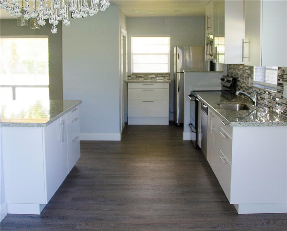 Plantation Park 43-18 B - Residential