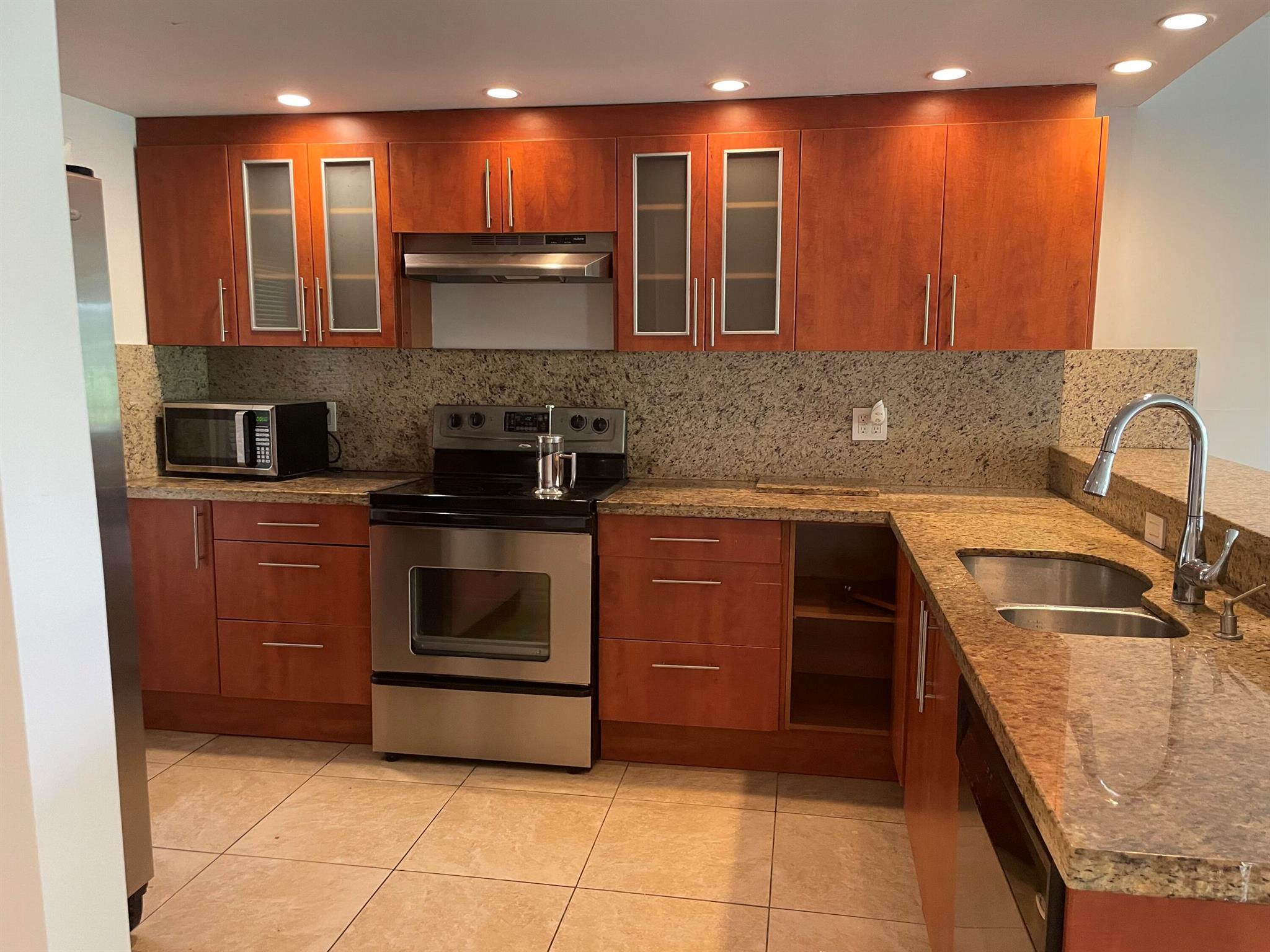 2851 S Palm Aire Drive 101