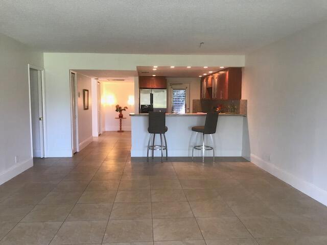 2851 S Palm Aire Drive 101