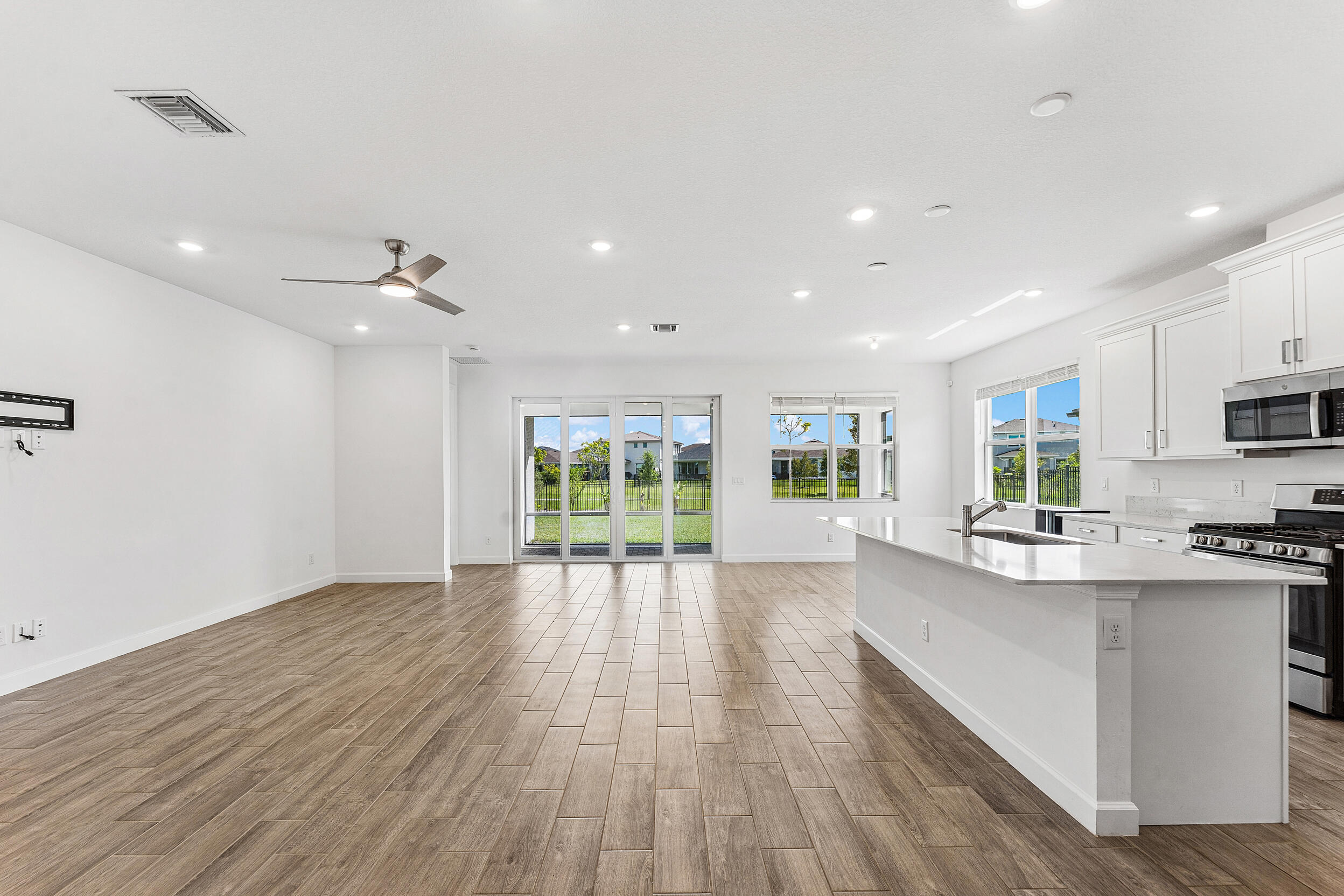 1887 Wandering Willow Way